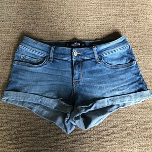 🔥3/$15!! Hollister Jean Shorts